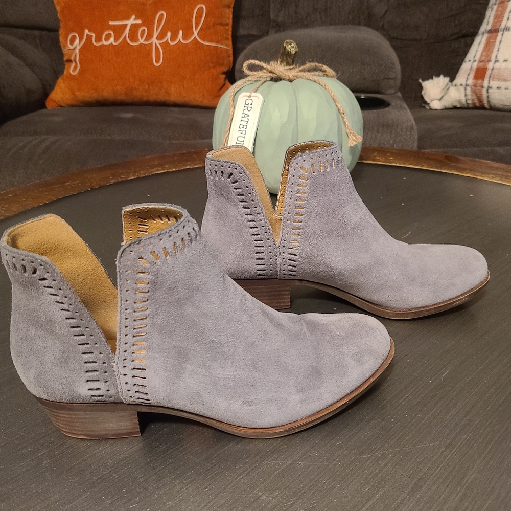 Lucky Brand Gray Booties size 7